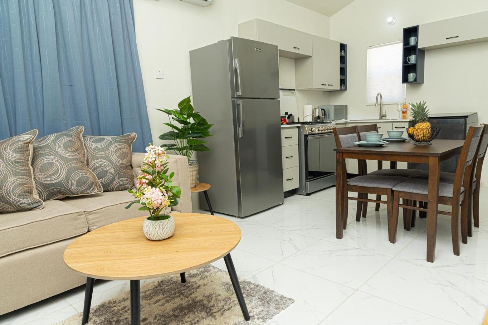 Phoenix Park Villas - Portmore - 10Mins To Beach Buitenkant foto